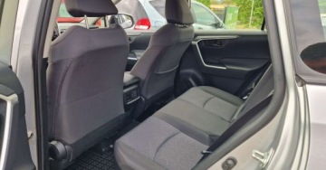 Toyota RAV4 V SUV 2.5 Hybrid Dynamic Force 218KM 2019 Toyota RAV4 2.5 Hybrid Salon PL Bezwypadkowy Pierwsza rej 2020 2.5 Hybryda, zdjęcie 12