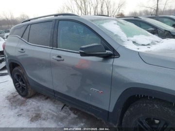  GMC Terrain 2024r., AT4, od ubezpieczalni 1.5 Benzyna 175KM, zdjęcie 7