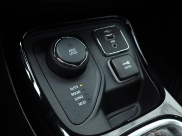 Jeep Compass II SUV 1.4 Multiair 170KM 2018 Jeep Compass 1.4 MultiAir, Salon Polska, zdjęcie 17
