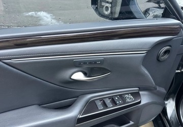Lexus ES VII (XV70) Sedan 300h 218KM 2020 Lexus ES 2.5Hybryda 218KM 2020r. auto zarejestrowane i ubezpieczone w Pols, zdjęcie 11