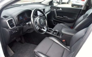 Kia Sportage V SUV 1.6 CRDi MHEV 136KM 2022 Kia Sportage SKORA Alusy LED Navi linne assist idealny jak nowy maly przeb, zdjęcie 23