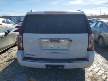  GMC Yukon Denali 2018 6.2 Benzyna 420KM, zdjęcie 2
