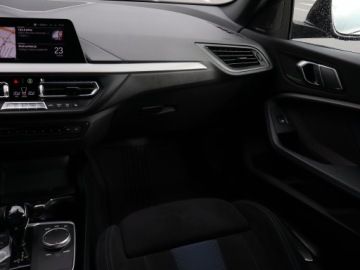 BMW Seria 2 G42-U06 M Gran Coupe 2.0 235i 306KM 2020 BMW 2 Gran Coupe M235i Gran Coupé, Salon Polska, zdjęcie 7