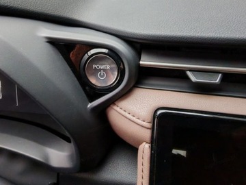 Lexus LBX 1.5 Hybrid 136KM 2025 Od ręki - Elegant 1.5 Hybrid 136KM | Podgrzewane fotele!, zdjęcie 8