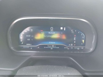 Chevrolet Suburban GMT900 2023 Chevrolet Suburban 2023r., 4x4, 5.3L 5.3 Benzyna 355KM, zdjęcie 10