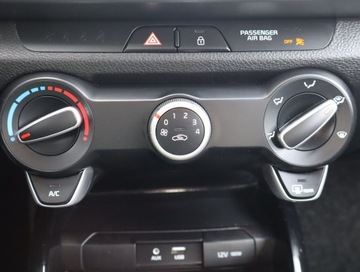 Kia Rio IV 2017 Kia Rio 1.0 T-GDI, Navi, Klima, Tempomat, zdjęcie 12