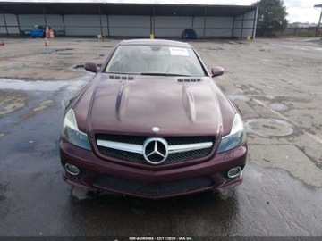 Mercedes SL R230/2 2011 Mercedes-Benz SL 550 2011 5.5 Benzyna 382KM, zdjęcie 7