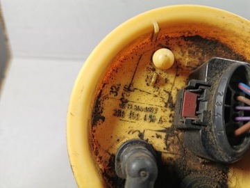 CADDY 2K0 ČERPADLO PALIVA 2.0TDI 2K0919050A