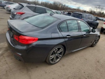 BMW Seria 5 G30-G31 2018 BMW Seria 5 M550xi 2018 4.4l 4.4 Benzyna 456KM, zdjęcie 3
