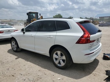 Volvo XC60 II 2022 Volvo XC 60 B5 Momentum 2022 2.0l 2.0 Benzyna 247KM, zdjęcie 1