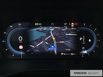 Volvo XC40 Crossover Facelifting 2.0 B3 163KM 2022 Volvo XC 40 XC40 B3 Core aut, Pakiet park assist,, zdjęcie 16