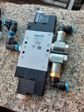 Elektrozawór festo cpe18-m1h-5J-1/4