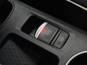 Renault Captur II Crossover Hybrid Facelifting 1.3 TCe Mild Hybrid 140KM 2024 Renault Captur 1WŁ. FV23% SalonPL Grzane fotele ED, zdjęcie 29