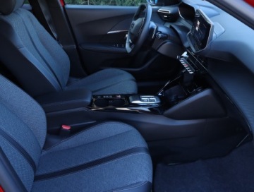 Peugeot 2008 II SUV Facelifting 1.2 PureTech 130KM 2024 Peugeot 2008 1.2 PureTech, Salon Polska, zdjęcie 8