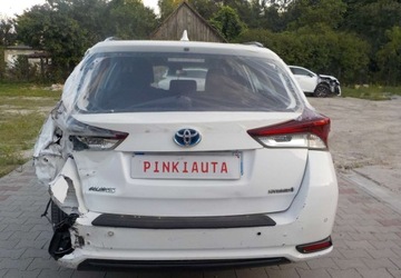 Toyota Auris II 2017 Toyota Auris Okazja 1.8 Hybryda 98KM, zdjęcie 9