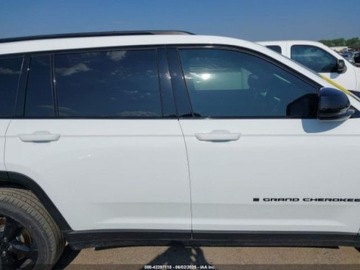 Jeep Grand Cherokee V 2024 Jeep Grand Cherokee L ALTITUDE, 2024r., 3.6L 3.6 Benzyna 293KM, zdjęcie 4