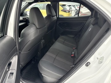 Toyota Yaris IV Hatchback 1.5 Hybrid Dynamic Force 116KM 2023 Toyota Yaris Cross Hybrid 1.5 Adventure Hybrid 1.5, zdjęcie 11