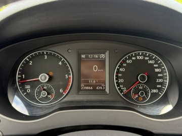 Volkswagen Jetta VI Sedan 1.6 TDI CR DPF 105KM 2013 Volkswagen Jetta Climatronic PDC Navi Gwarancja, zdjęcie 16