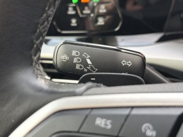 Volkswagen Golf VIII Alltrack 2.0 TDI 200KM 2022 Volkswagen Golf Alltrack LED Matrix Harman Kardon Hak Kamera Cofania Faktu, zdjęcie 17