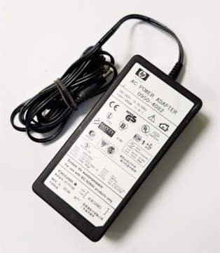 ОРИГИНАЛЬНЫЙ БЛОК ПИТАНИЯ HP 32 В, 940 мА 0950-4082