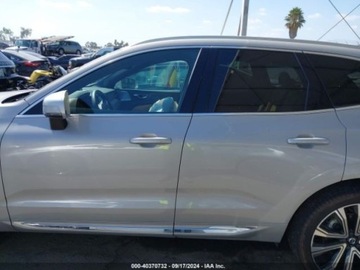 Volvo XC60 II 2023 Volvo XC 60 Ultimate B5 2023 2.0l 2.0 Benzyna 247KM, zdjęcie 5