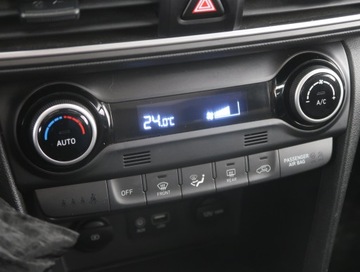 Hyundai Kona I Crossover 1.0 T-GDI 120KM 2019 Hyundai Kona 1.0 T-GDI, Salon Polska, zdjęcie 11