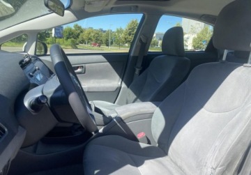 Toyota Prius III 2009 Toyota Prius 1.8 HSD Luna Szyberdach Solar Toyota Mikolajczak Leszno, zdjęcie 14