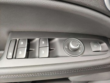 Alfa Romeo Stelvio SUV Facelifting 2023 2.0 GME Turbo 280KM 2025 ALFA ROMEO Stelvio Turbo Veloce Q4 Suv 2.0 (280KM) 2025, zdjęcie 10