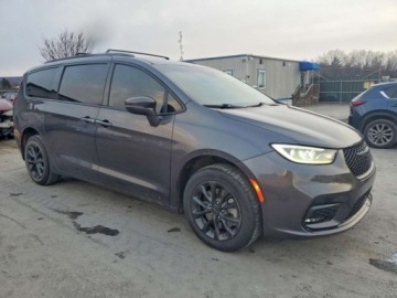 Chrysler Pacifica II 2021 Chrysler Pacifica 2021r., Touring, 3.6L, od ubezpieczalni 3.6 Benzyna 291KM, zdjęcie 3