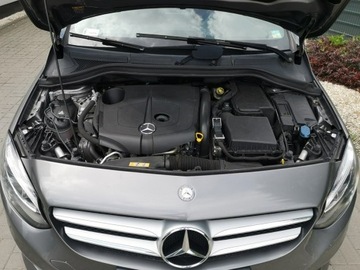 Mercedes Klasa B W247 2018 Mercedes B 200 2,2 CDI 140KM Klimatr Navi Isofix, zdjęcie 24