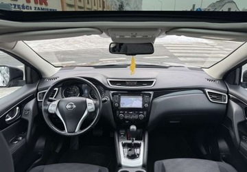 Nissan Qashqai II Crossover 1.6 dCi 130KM 2017 Nissan Qashqai 1.6Dci AUTOMAT Navi Kamera 360 Extra stan 1.6 Diesel, zdjęcie 7