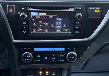 Toyota Auris II Hatchback 5d Dual VVT-i 100 99KM 2013 Toyota Auris Salon Polska, Serwis ASO, KameraCzujniki parkowania 1.3 99KM, zdjęcie 3