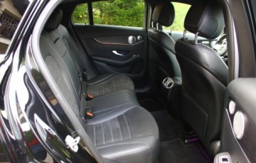 Mercedes GLC C253 SUV Facelifting 2.9 400d 330KM 2020 Mercedes-Benz GLC 400 d 4Matic 9G-TRONIC AMG Line, zdjęcie 4