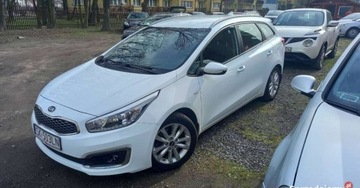 Kia Ceed II Kombi Facelifting 1.6 CRDi 136KM 2017 Kia Ceed Kia Ceed Ceed 1.6 CRDi NAWIGACJA