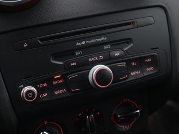 Audi 2010 Audi A1 1.4 TFSI, Salon Polska, Skóra, Xenon, zdjęcie 14