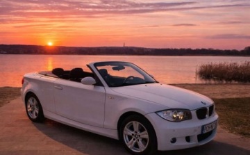 BMW Seria 1 E81/E87 Cabrio E88 120i 170KM 2008 BMW Seria 1 BMW Seria 1 Cabrio w Automacie. Twoj relaks blizej natury 2.0