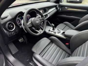 Alfa Romeo Stelvio SUV Facelifting 2023 2.0 GME Turbo 280KM 2026 ALFA ROMEO Stelvio Turbo Veloce Q4 Suv 2.0 (280KM) 2026, zdjęcie 5