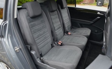 Volkswagen Touran III 2.0 TDI 150KM 2019 Volkswagen Touran 2,0 TDI 150 KM FULL LED HIGH-LINE Alcantara Nawigacja 2.0, zdjęcie 29