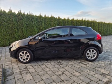 Kia Rio III Hatchback 3d 1.2 DOHC CVVT 85KM 2012 Kia Rio 1.2 Benzyna Zadbany 1.2 Benzyna 86KM, zdjęcie 3