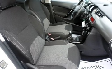 Citroen C3 II Hatchback facelifting 1.2 VTi 82KM 2014 Citroen C3 1.2 Benzyna 82KM, zdjęcie 11