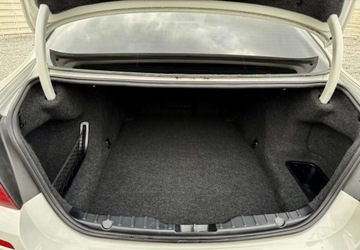 BMW Seria 5 F10-F11 Limuzyna Facelifting 550i 450KM 2014 BMW Seria 5 BMW Seria 5 550i Luxury Line 4.4 Benzyna 450KM, zdjęcie 37