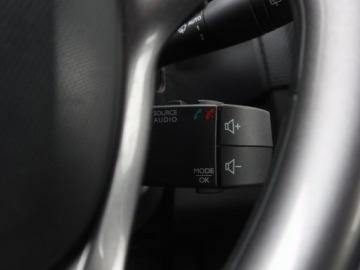 Renault Clio IV Grandtour  0.9 ENERGY Tce 90KM 2014 Renault Clio 0.9 TCe, Salon Polska, Serwis ASO, zdjęcie 16