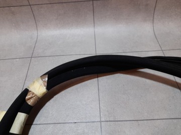 MERCEDES W221 ПРОКЛАДКА ДВЕРИ ПЕРЕДНЕЙ ЛЕВОЙ, НИЦЦА