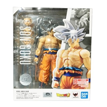 Фигурки BANDAI SHF Dragon Ball Goku Ultra