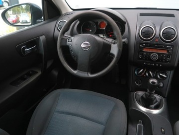 Nissan Qashqai I Crossover 1.5 dCi 106KM 2008 Nissan Qashqai 1.5 dCi, Salon Polska, Klima, zdjęcie 6