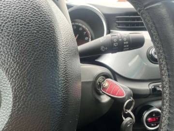 Alfa Romeo Giulietta Nuova II Hatchback 5d 1.4 TB 16v Mair 170KM 2011 Alfa Romeo Giulietta LEDY KLIMATYZACJA EL.SZYBY GRZANE FOTELE TEMPOMAT E.L, zdjęcie 22