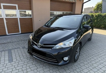 Toyota Verso Minivan Facelifting 1.6 Valvematic 132KM 2015 Toyota Verso 1,6 132KM Klimatronik Navi Serwis 7-osobowy 1.6 Benzyna 132KM, zdjęcie 12
