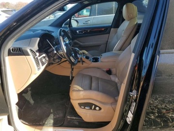 Porsche Cayenne III 2021 Porsche Cayenne 2021 3.0l 3.0 Benzyna 335KM, zdjęcie 7