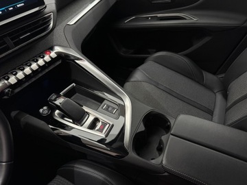 Peugeot 3008 II Plug-In Hybrid Facelifting 1.6 HYBRID 225KM 2021 Peugeot 3008 Allure Pack / LED / Kamera / 1właścic, zdjęcie 25