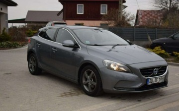 Volvo V40 II Cross Country D2 115KM 2015 Volvo V40 1.6D 2015r Navi Klima Tempomat Hak Sprowadzony 1.6 Diesel